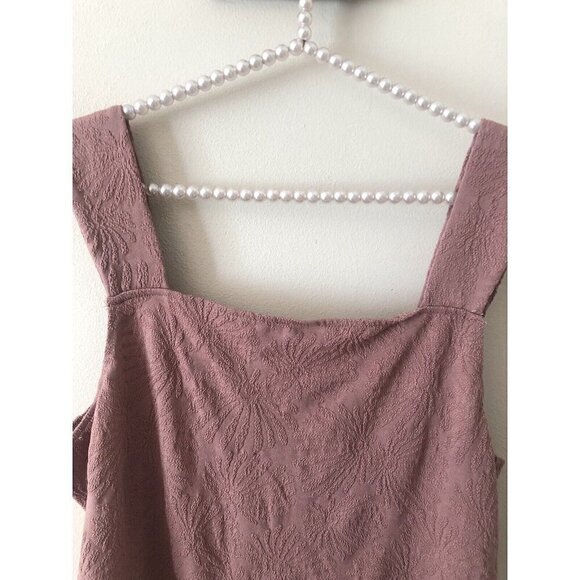 NWT Maurices Womens Size XXL Sleeveless Top Tone On Tone Floral Stretch - Picture 2 of 5